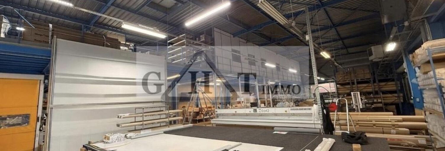 Local industriel  1471 m² à vendre à Émerainville (77184)