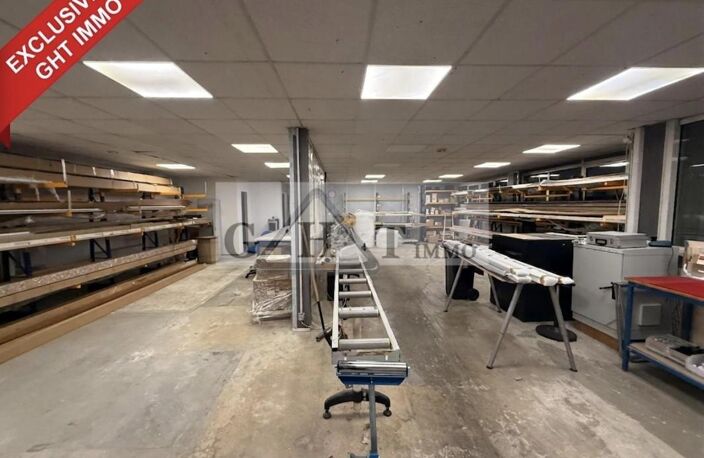 1 137 M2 - ENTREPOT BUREAUX A VENDRE A EMERAINVILLE — photo 5