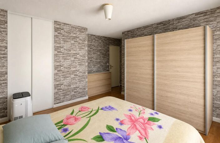Appartement avec terrasse – 77 m² à Échirolles — photo 2