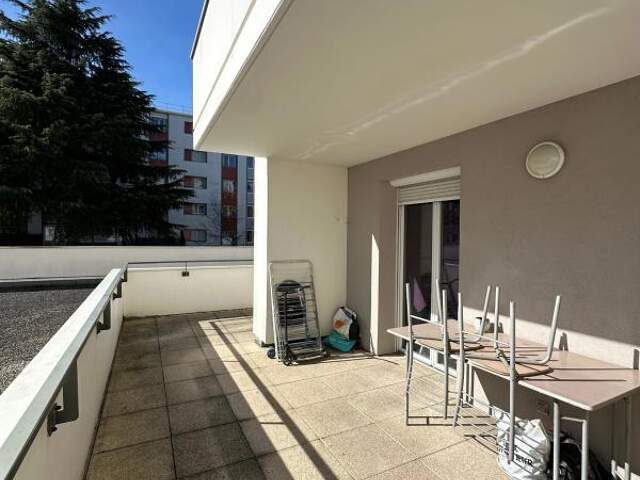 Appartement avec terrasse – 77 m² à Échirolles — photo du bien
