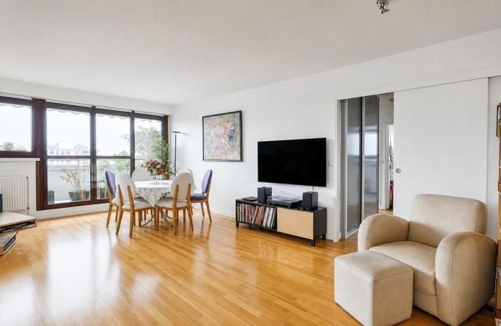 Appartement lumineux 5 pièces avec balcon Paris 15 — photo 4