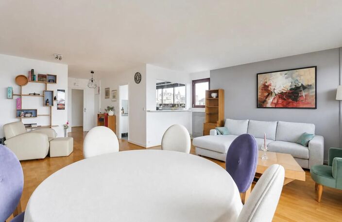 Appartement lumineux 5 pièces avec balcon Paris 15 — photo 5