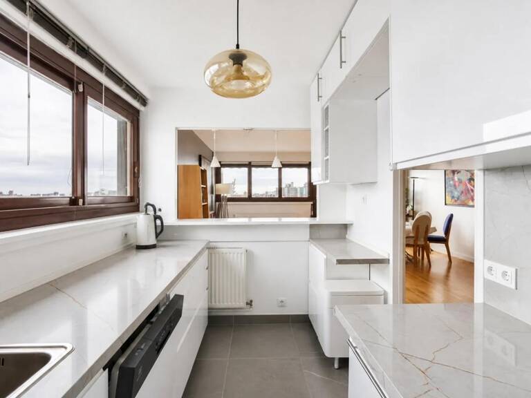 Appartement lumineux 5 pièces avec balcon Paris 15 — photo 1