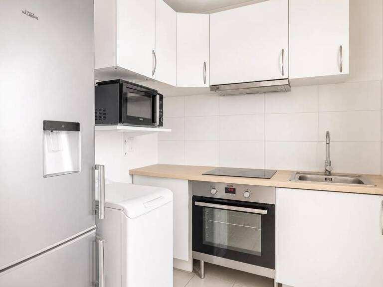 Appartement lumineux avec balcons et loggia — photo 1