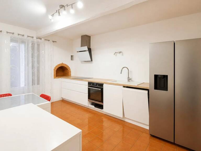 Maison familiale au cœur de Roquemaure — photo 1