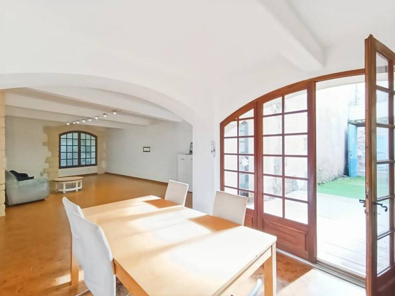 Maison familiale au cœur de Roquemaure — photo 1