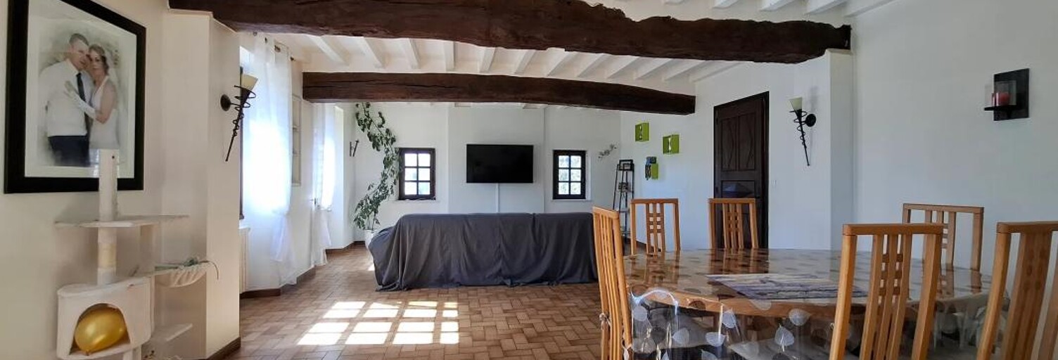 Maison 8 Pièces 161 m² à vendre à Val-au-Perche (61260)