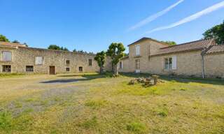 Maison 15 Pièces 600 m² à vendre à Tresses (33370)