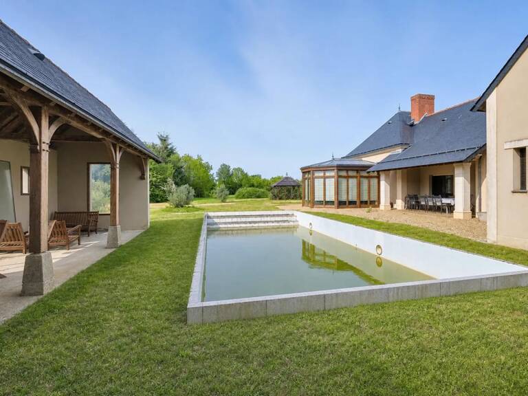 Propriété d'exception de 390 m² à Angrie — photo 1