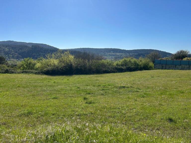 Terrain À Vendre — photo 1