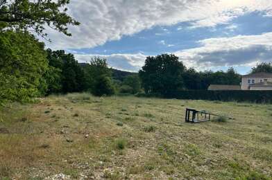 Terrain  220000 €