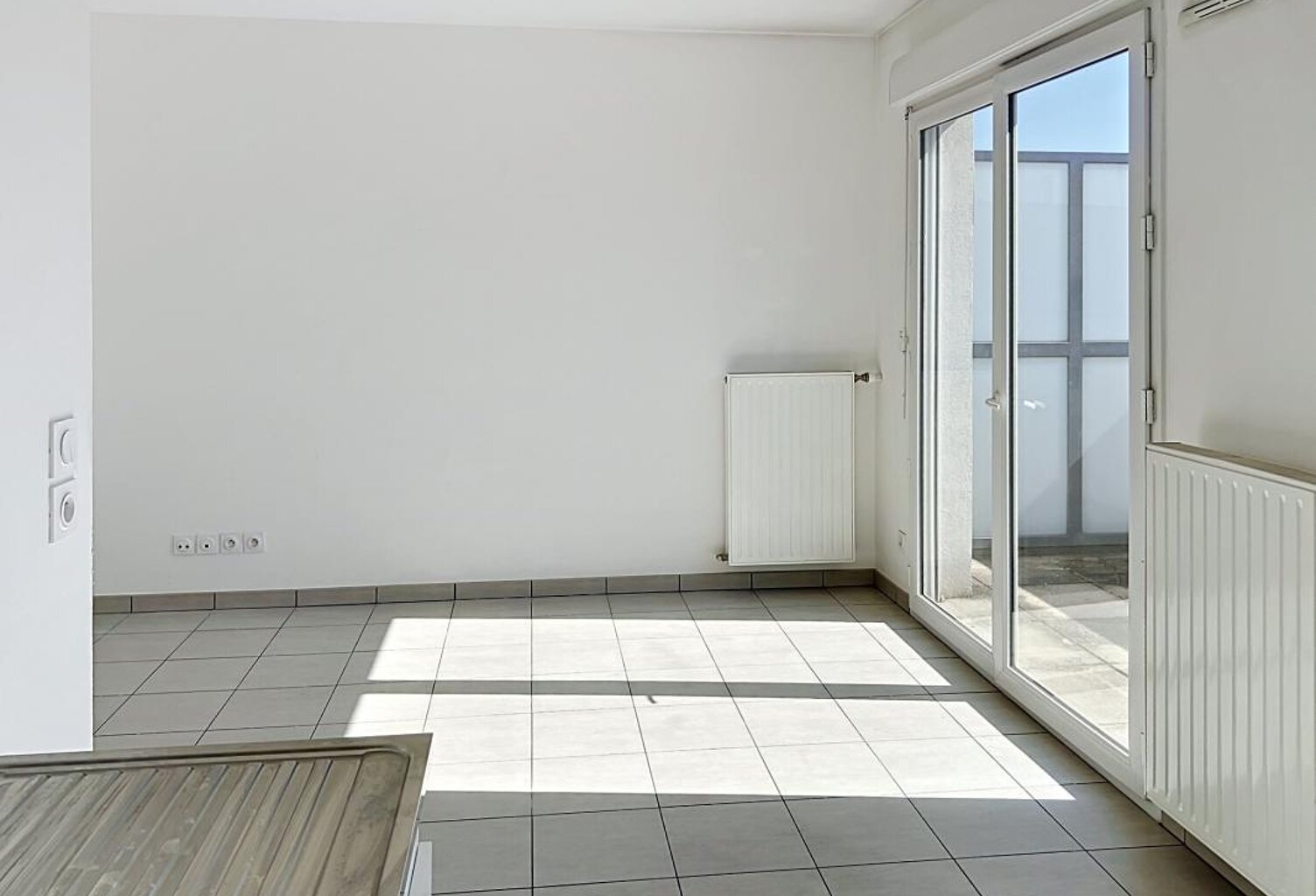 T2 avec balcon et garage - étage élevé — photo 1