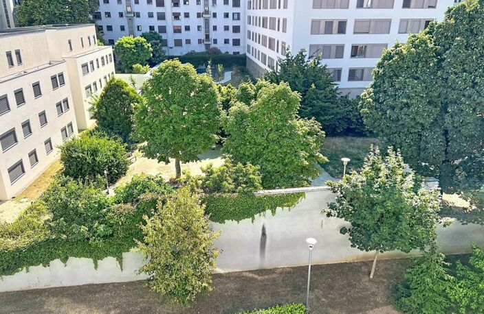 T2 avec balcon et garage - étage élevé — photo 3