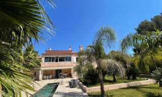 Maison 6 Pièces 250 m² à vendre à Sanary-sur-Mer (83110)