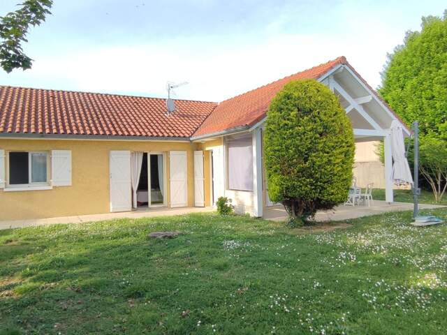 Maison À Vendre — photo du bien