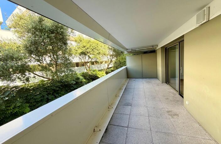 Appartement À Vendre — photo 3