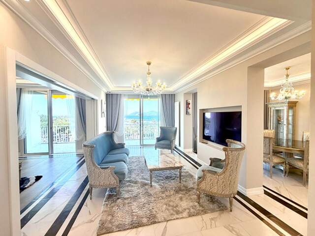 Cannes Croisette Appartement 5 pièces 124 m2 — photo du bien