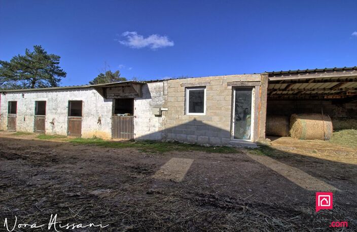 ECURIES 10 BOXES 4 HECTARES — photo 5