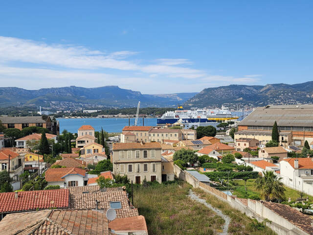 Appartement La Seyne Sur Mer 2 pièce(s) 45.52 m2 — photo du bien