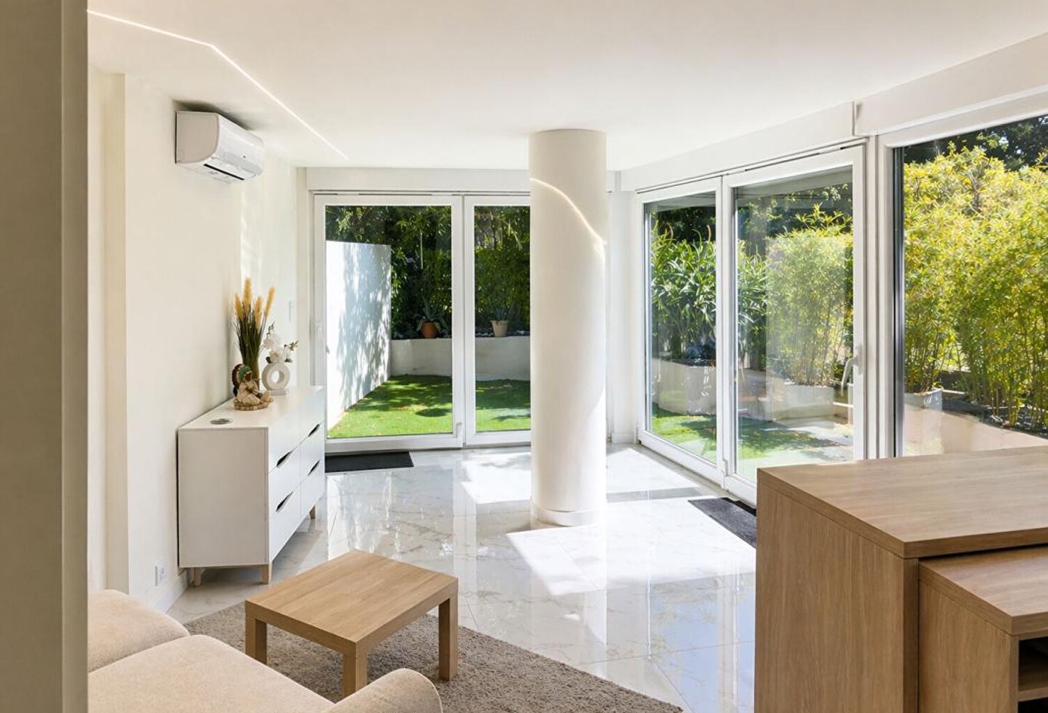 Appartement studio Nice 1 pièce 27.05 m2 carrez avec terrasse 18m2 — photo 1