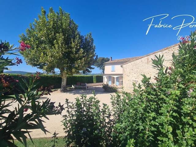 Maison 259 m2 , Dépendance 74 m²,  Abri 70m², Piscine, Terrain 3000m² — photo du bien