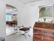 Maison en pierre - 210 m² - 5 chambres - Piscine -jardin clos- Coeur de village- Grand garage — photo 2