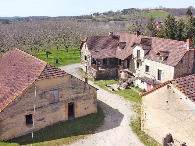 Propriété Tamnies 9 pièce(s) 231 m2 — photo du bien