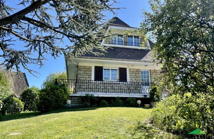 Vente maison 6 pièces 153 m² Villiers-Adam (95840) — photo 2