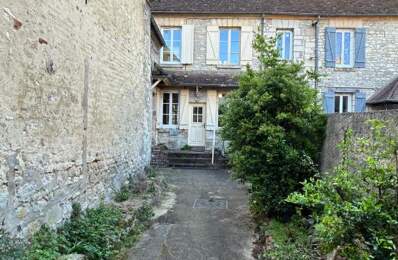 CHARMANTE MAISON EN PIERRES DE 7 PIECES, 5 CHAMBRES — photo du bien