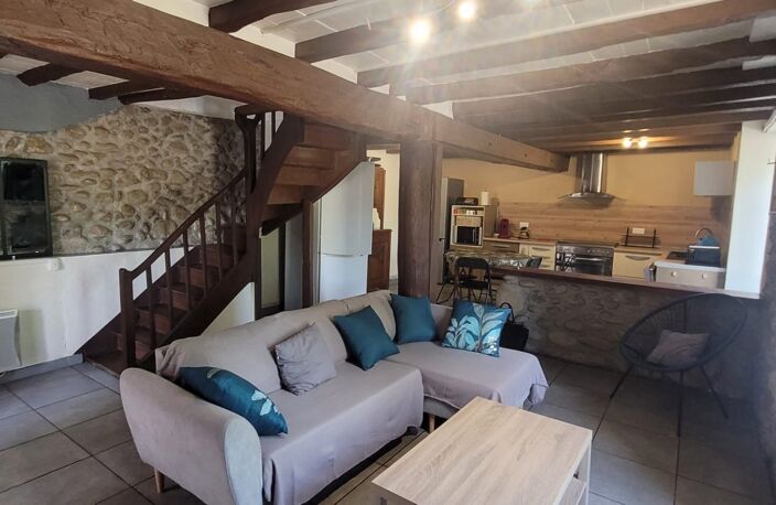 MAISON T4 MEUBLEE AVEC JARDIN — photo 3