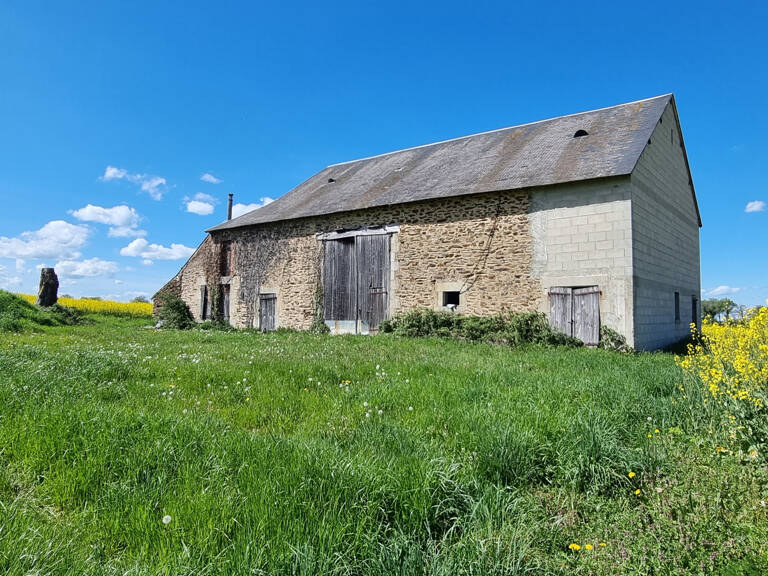 Grange à 200 mètres du 1er voisin ! — photo 1