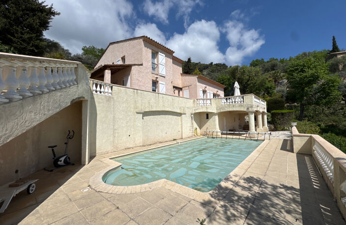 Carros Village villa de 4 pièces avec piscine et terrain att — photo 2
