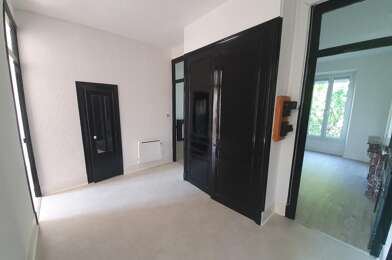 Appartement 3 pièces 940 €