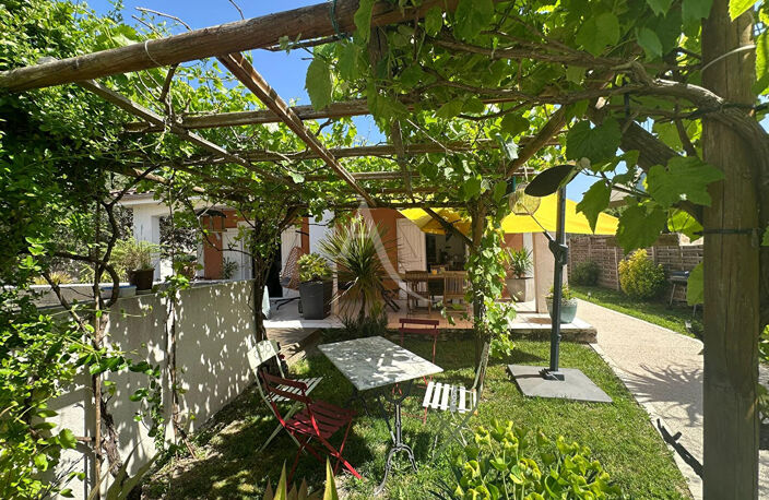 - NOUVEAUTE MAISON T4 COEUR DE VILLAGE + GARAGE - — photo 2