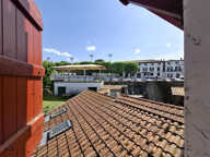 Vente murs local commercial et appartement T5 à Sare — photo 2