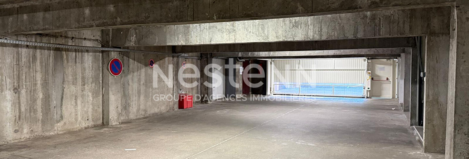 Garage  14 m² à vendre à Bron (69500)