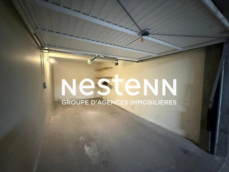 Garage box en sous sol avec Portes motorisées - 69500 BRON — photo 1