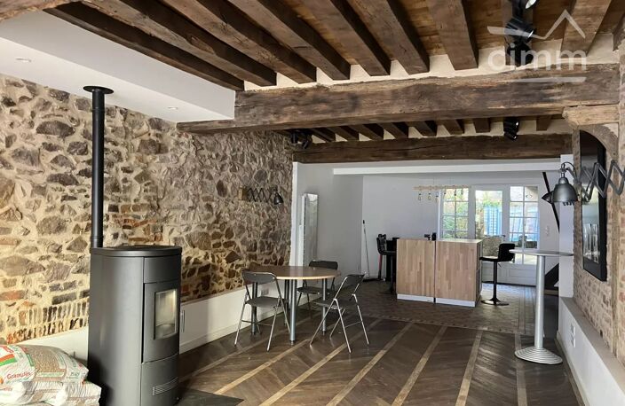 Local commercial — photo 3