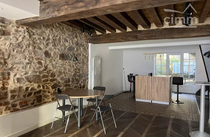 Local commercial — photo 5
