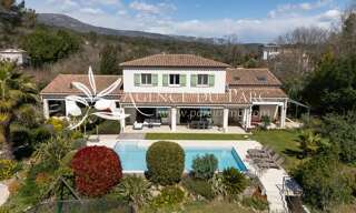 Maison 11 Pièces 283 m² à vendre à Roquefort-les-Pins (06330)