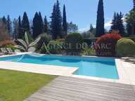 Propriété familiale avec grande dépendance  - Jardin paysager - — photo 3