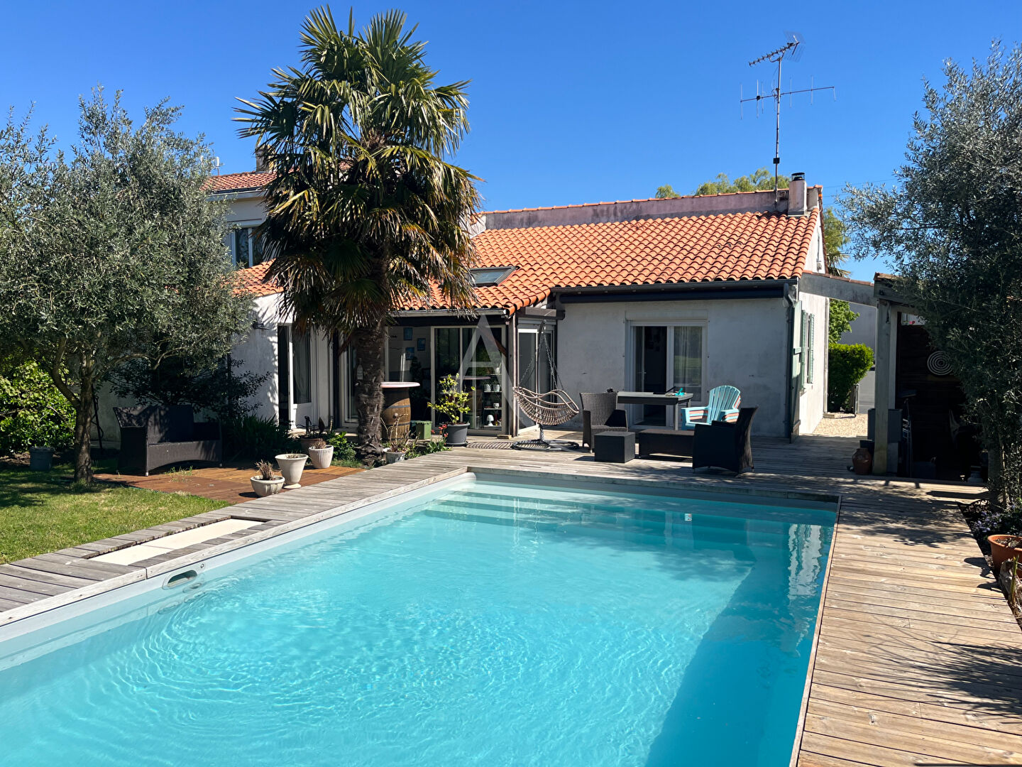 Villa / Maison  T5 à vendre Rochefort 17300