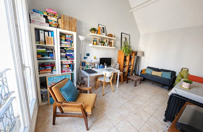 La Riche centre  Appartement T2 vendu loué, syndic bénévol — photo 2
