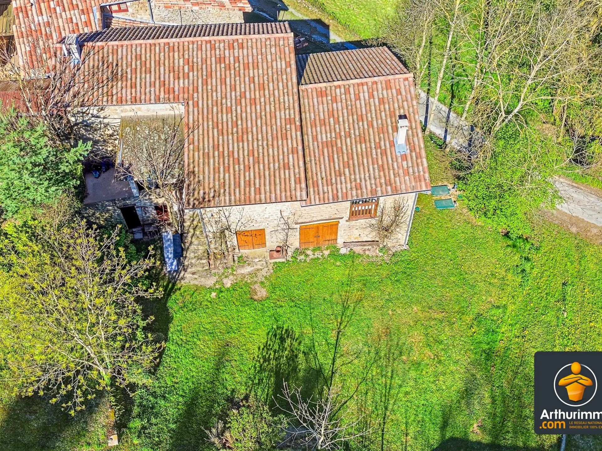 Maison 5 pièces 198 m² · à Le Crestet · 198 m² · 219 000 €
