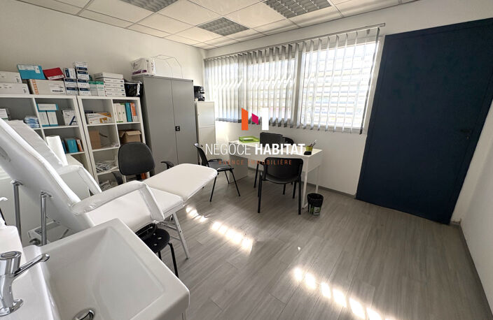 NIMES 30000 BUREAUX A VENDRE — photo 5