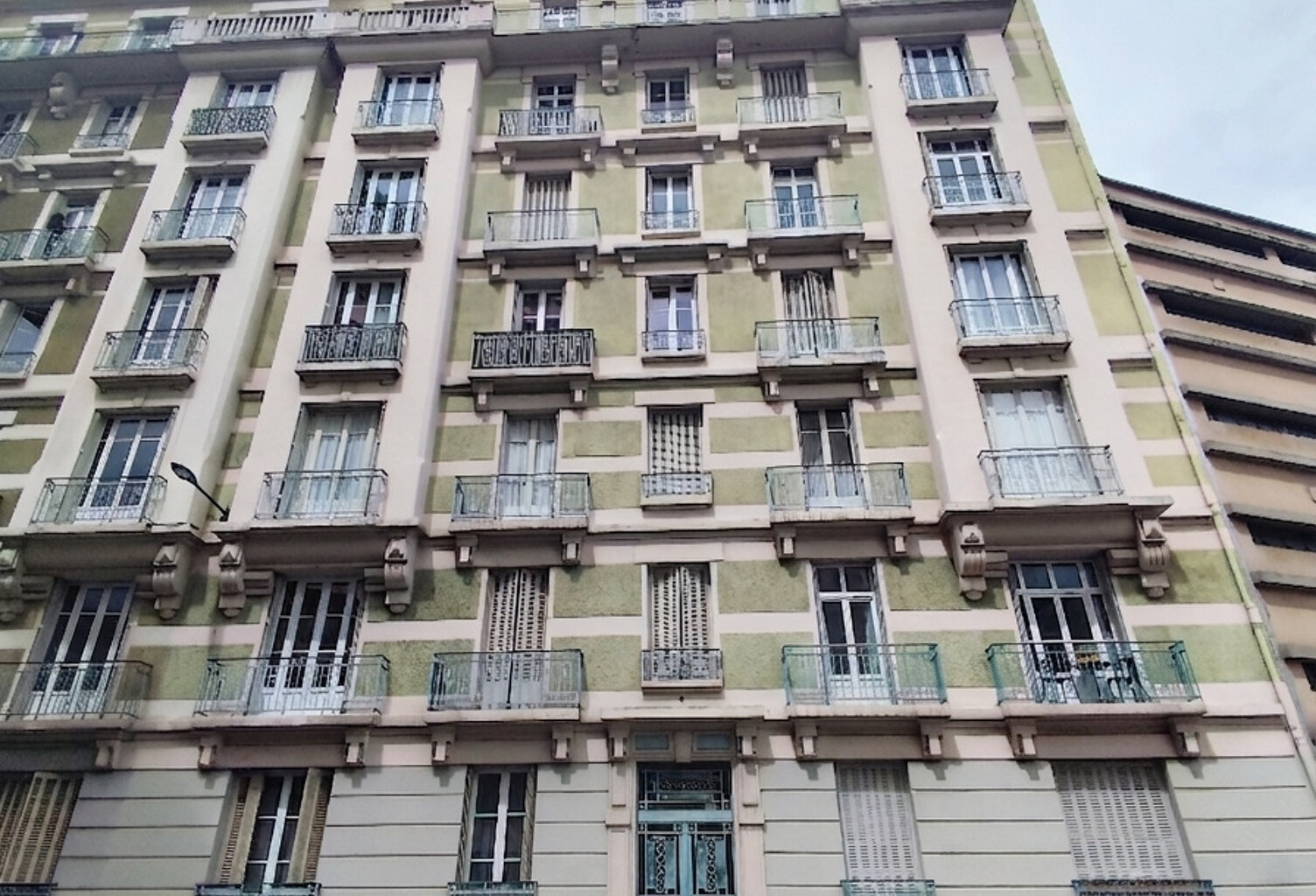 Grenoble rue Paul Janet grand T2 — photo 1
