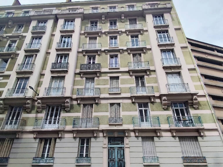 Grenoble rue Paul Janet grand T2 — photo 1