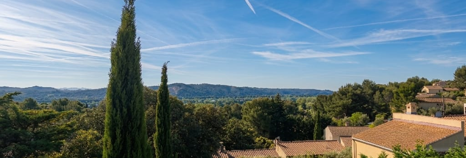 Maison 6 Pièces 210 m² à vendre à Aramon (30390)