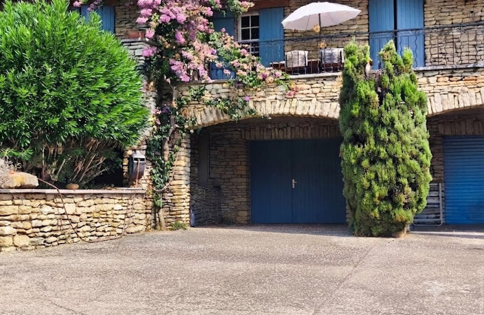 DPT (30) ARAMON A VENDRE PROPRIETE JARDIN ET PISCINE — photo 2