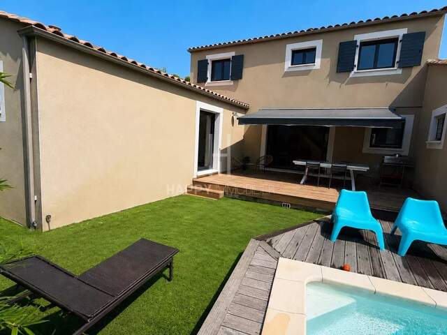 Maussane les alpilles, proche centre ville et commerces, — photo du bien